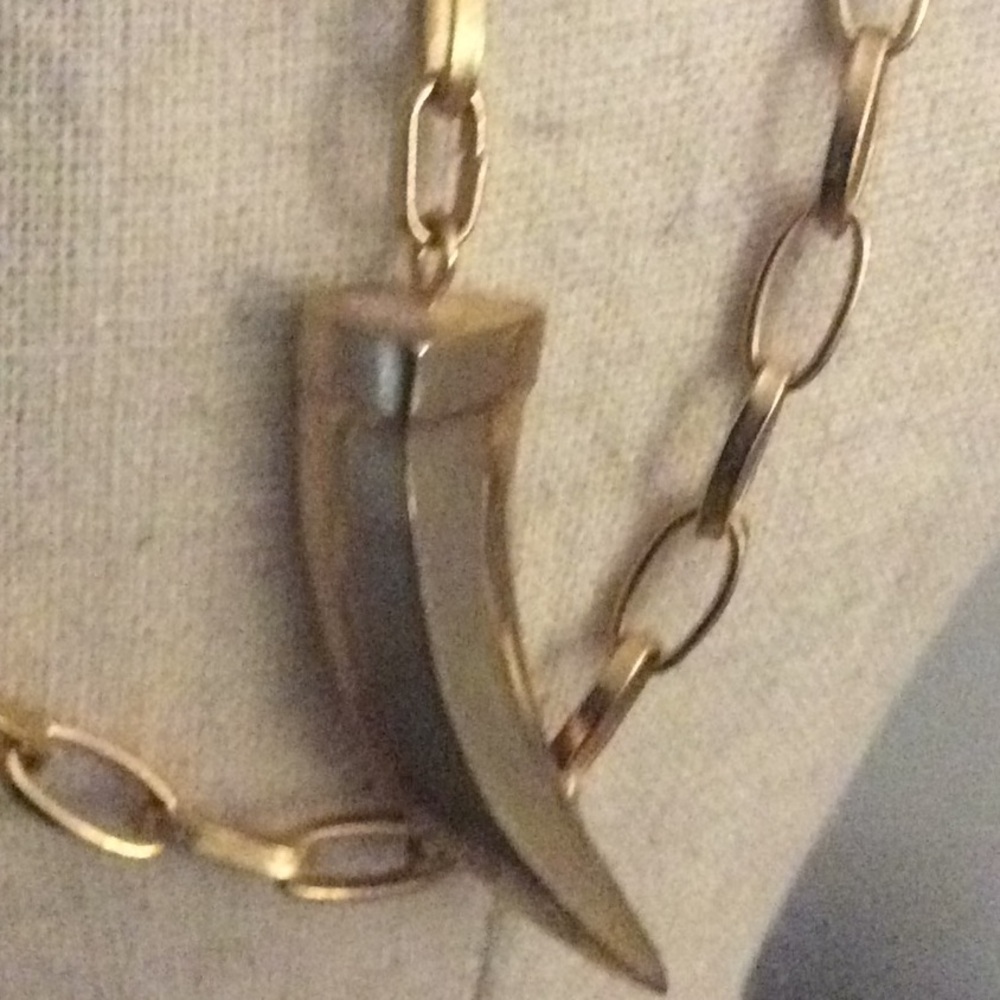 Gold loop chain necklace - Picture 3 of 8